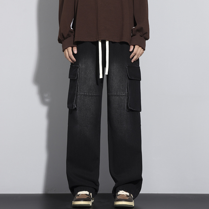 Muške traperice s labavim ravnim krojem, hongkonški stil, srednji struk, zatvaranje uzicom, džepovi s ukrasom, pamukova smjesa.