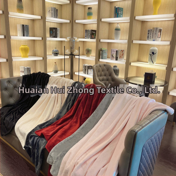 Hrubá flanelová deka, jednotný vzor, moderný minimalistický štýl, prispôsobiteľná, multifunkčná