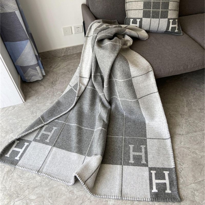 Kašmir-vuneni pokrivač za proljeće i jesen, prugasti uzorak, 180–190 g/m², japanski stil