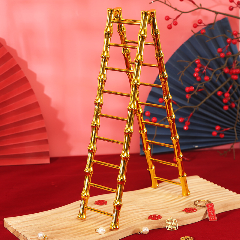 Dekorativna ljestvica za novi dom, plastična, simbolični uspon, stil 40006595804 (materijal: plastika; IP: Ne; kategorija: ukras za dom)