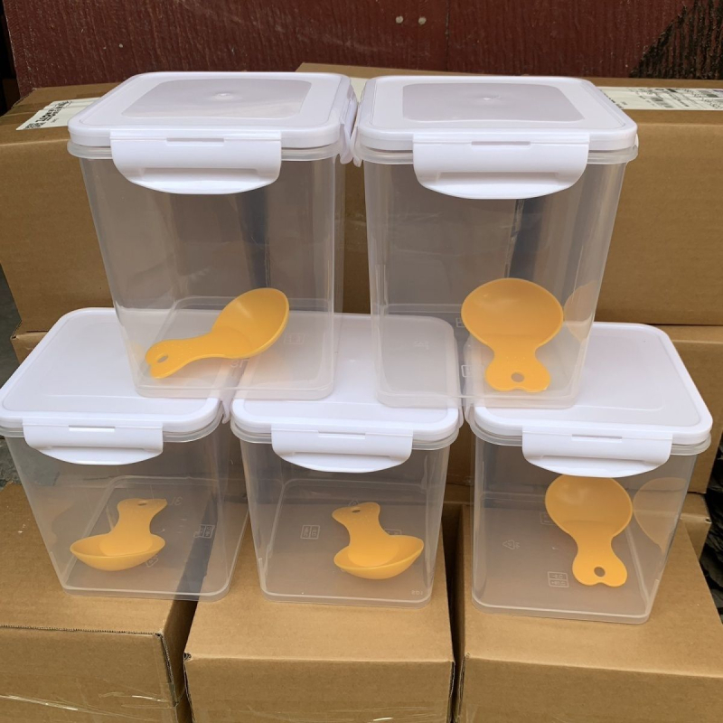 Vlagootporan spremnik za rižu, metalna konstrukcija, velika kapaciteta, moderan minimalistički stil