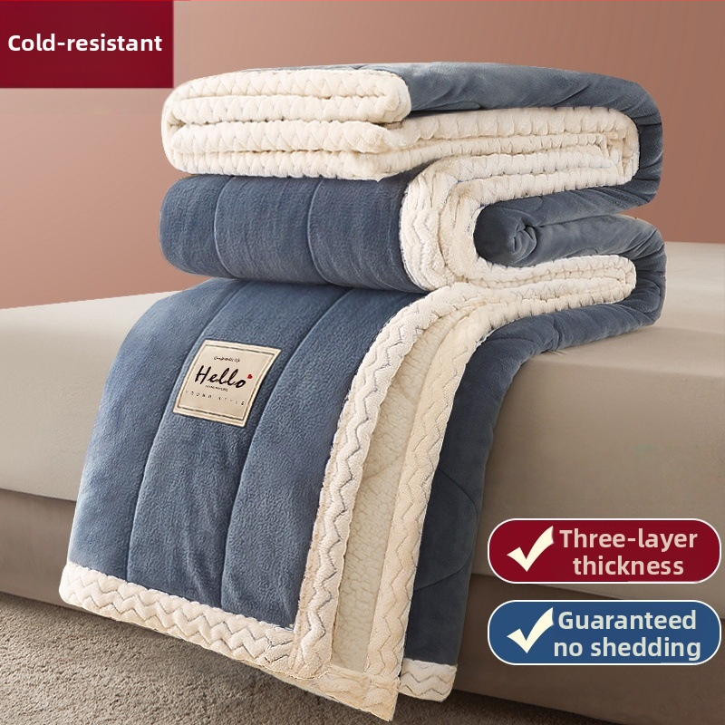 Debela deka od mliječnog velura za sofu, topla i nježna na dodir