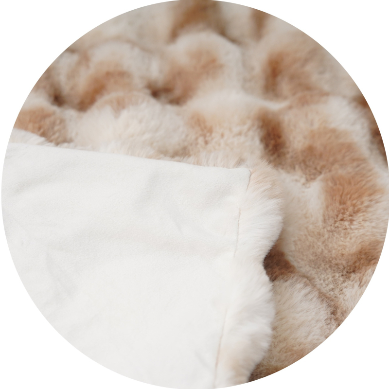 Двуслойно удебелено одеяло с принт на заешка козина, полиестер, 1,0–1,5 кг, геометричен модел, персонализируемо, за всички сезони