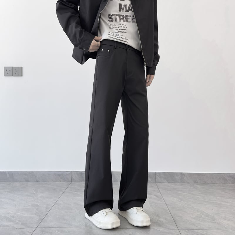 Hlače slim-fit, bez nabora, s detaljem bočnog gumba, poliester vlakno, jesen 2025, casual