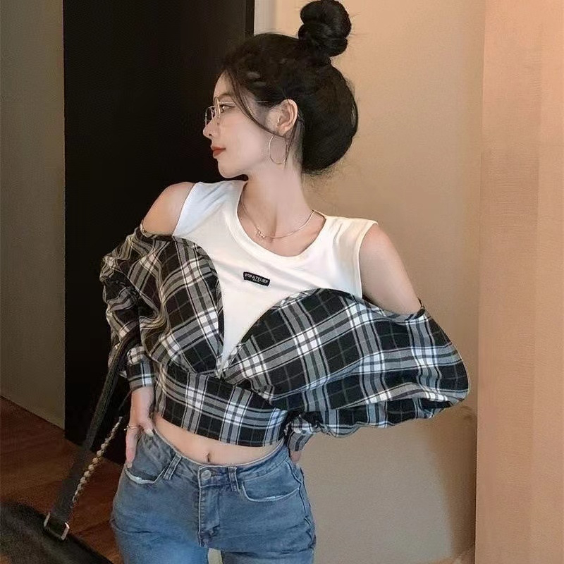 Košulja s izgledom dvaju dijelova, karirani uzorak s 3D efektom, dugi rukavi, okrugli ovratnik, poliester