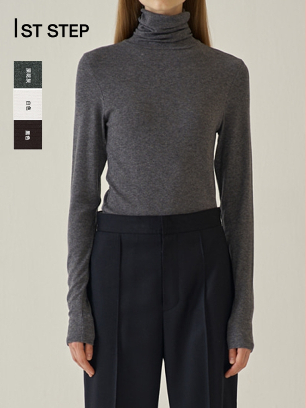 Majica s visokim ovratnikom, dugim rukavima, uski kroj, od viskoznog vlakna