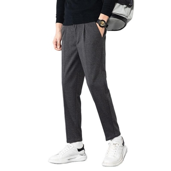 Muške hlače od corduroya, uži ravni kroj, poslovni formalni stil, drapirani efekt, skraćeni kroj, proljeće 2025