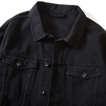 Muška džins jakna – opuštena silueta, rever s lapom, jednostruko kopčanje, patch džepovi, pamuk podstava, pogodno za proleće i jesen