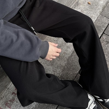 Muške široke hlače sa šnurlom, opuštenog kroja, teksturirana poliester mešavina, 88% poliester, Proljeće 2024