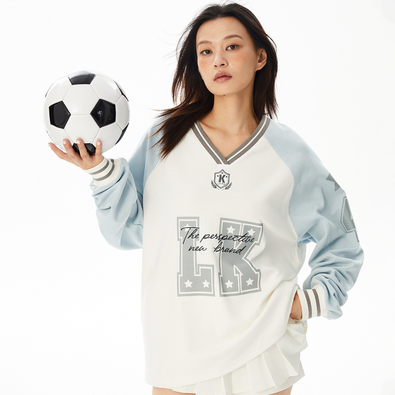 Tricou damă din bumbac cu imprimeu text, decolteu în V, mâneci lungi, croială lejeră, 50–70% bumbac
