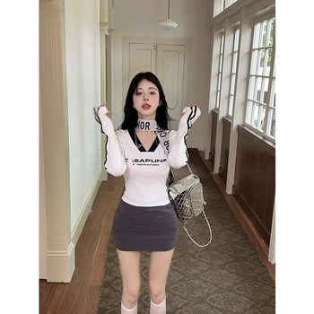 Ženska majica s dugim rukavima, korejskog stila, V-izrez, kratka duljina, uski kroj, poliester