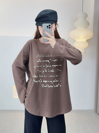 Ženska poliester majica s dugim rukavima, okrugli izrez, otisak s slovima, srednja duljina