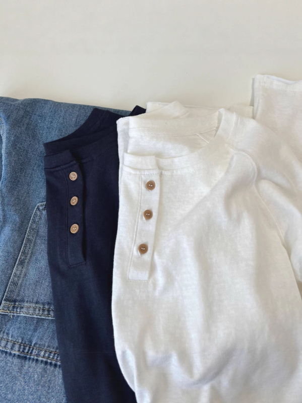 Majica s dugim rukavima, jednobojna, okrugli izrez, raglan rukavi, poliester 70–80%, elegantan gradski stil