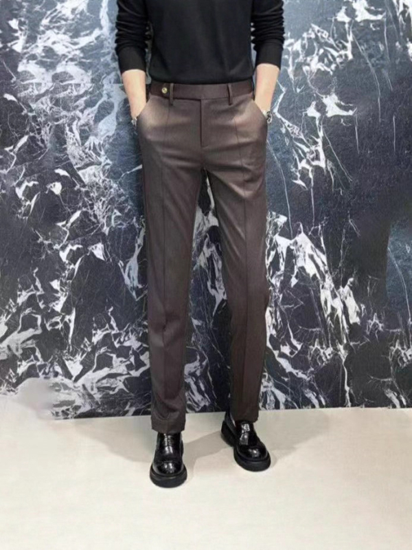 Muške casual hlače slim-fit, visokim strukom, pamuk-elastanska smjesa, ravni kroj, više džepova