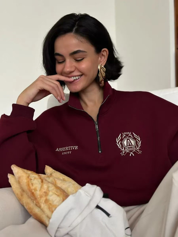 Ženski pulover s fleksi podstavom i polo ovratnikom, slobodan kroj, srednja duljina, dugi rukavi, zatvarač, pamuk-poliester mješavina