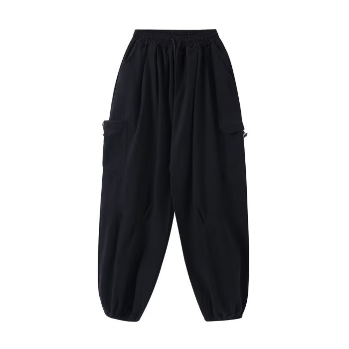 Casual radne hlače, inspirirane High Street stilom i overalom, opuštene, ravno širokog kroja, srednji pojas, poliester 70%