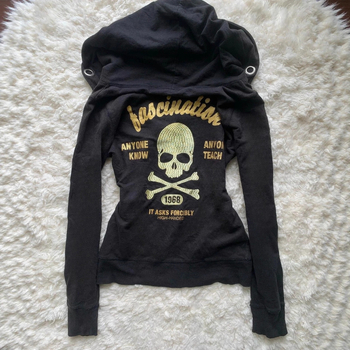 Gotički Harajuku Y2K hoodie sa zipom, kapuljačom, uzorom lubanje, uski kroj, pamuk-polyester materijal