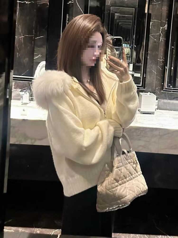 Džemper kardigan s kapuljom i princezinim rukavima, Ice Silk tkanina, uobičajena debljina