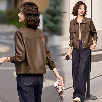 Ženska kožna jakna od ovčje kože s rastlinskim cijeđenjem, kratka duljina, rever, dugi rukav, jednostruko kopčanje, opuštena silueta, proljeće 2025