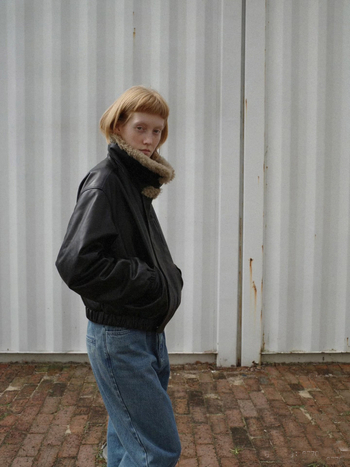 Ženska jakna od PU imitacijske kože, street stil, zatvarač na zip, duljina 50–65 cm, dugi rukavi