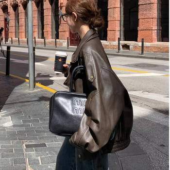 Ženska jakna od umjetne kože, moto stil, stojeći ovratnik, opuštena silueta, zatvarač sprijeda