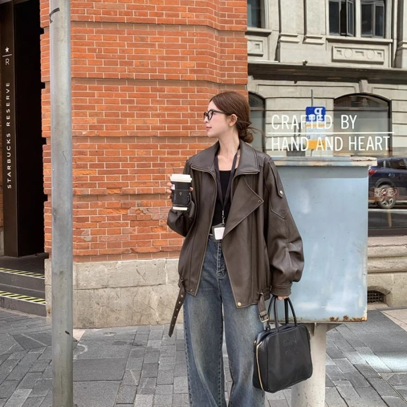 Ženska jakna od umjetne kože, moto stil, stojeći ovratnik, opuštena silueta, zatvarač sprijeda