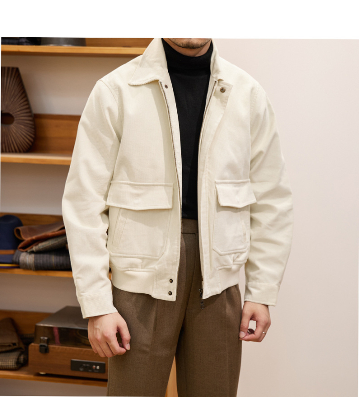 Pamuk korduroja jakna s reverom, prednji zatvarač, uski kroj, dugi rukavi, podstava od poliestera
