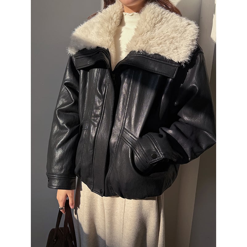 Ženska kožna jakna s umjetnim krznom na ovratniku, vezanje vrpcom, zatvarač, standardna duljina, zimska debela podstava