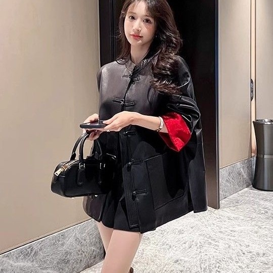 Ženska jakna od umjetne kože, stojeći ovratnik, A-linijski kroj, proljeće 2025