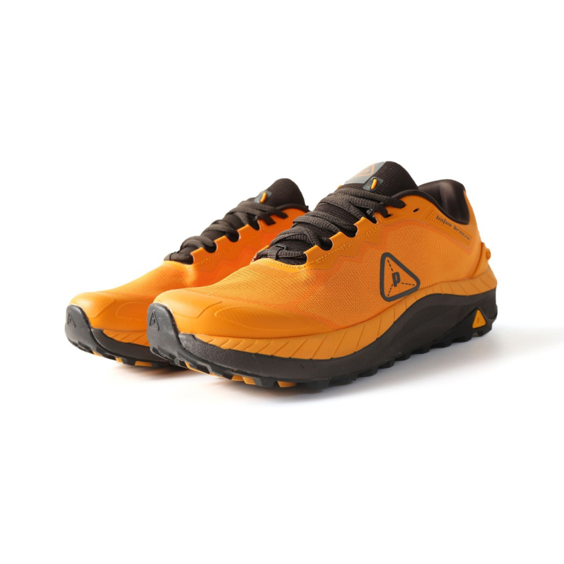 Patike za sve terene (prozračne, lagane, široka prstna kapica, niski kroj, vezanje šnura)