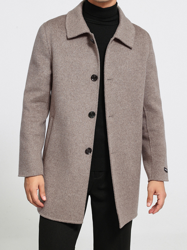 Muški vuneni kaput s dvostrukim nošenjem, srednje duljine, jednoredno kopčanje, opuštena silueta, poslovni casual stil