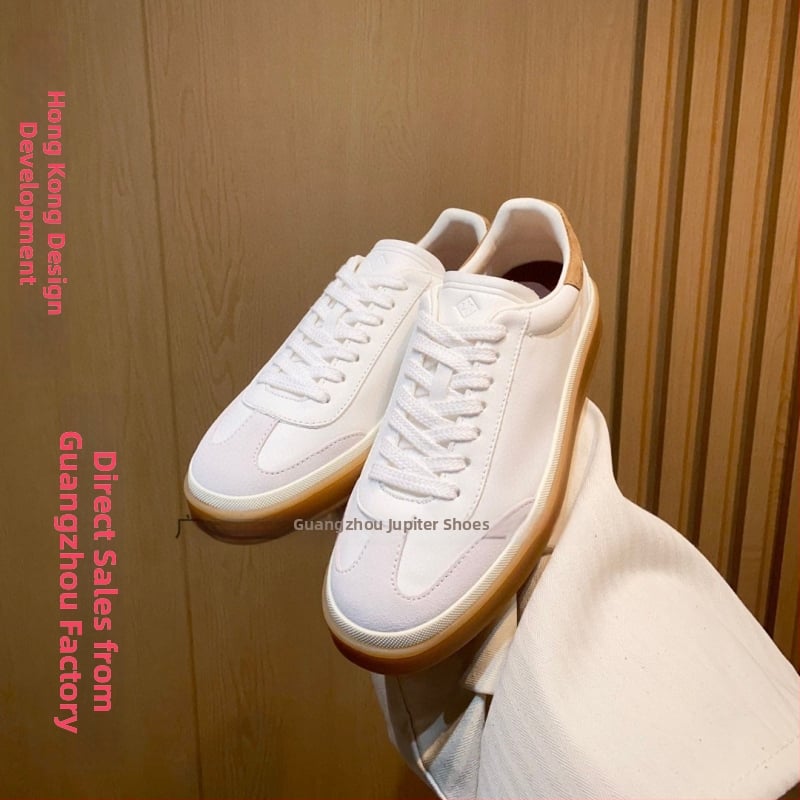 Ежедневни спортни обувки; горна част: кожа от първи слой; стелка: овча кожа; подметка: телешко сухожилие; закопчаване: предно връзване; пръст: кръгъл