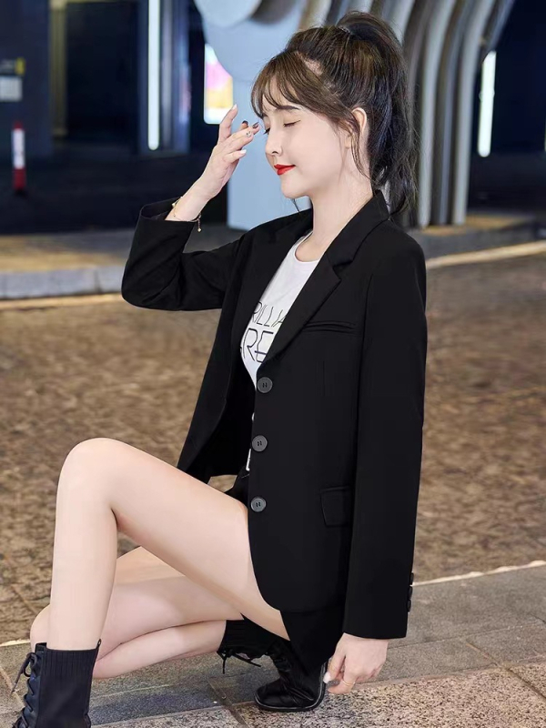 Ženski blejzer, uskog kroja, s tri gumba na prednjoj strani, poliester, dugi rukavi, casual japansko-korejski stil