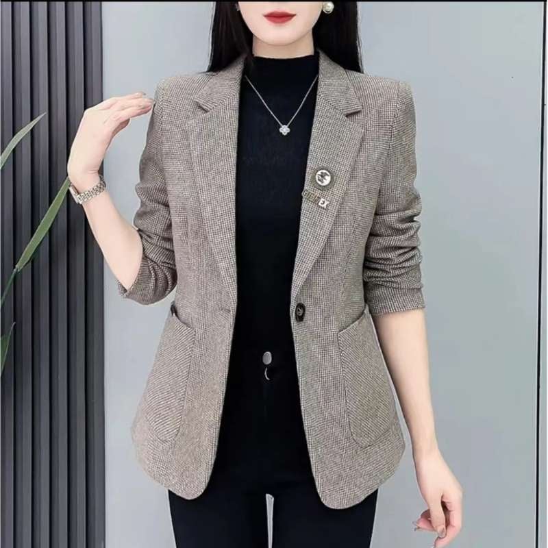 Žensko sako s houndstooth uzorkom, slim kroj, Polo ovratnik, jedno-kopčanje, dugi rukavi, tkanina odela 30–50% elastan