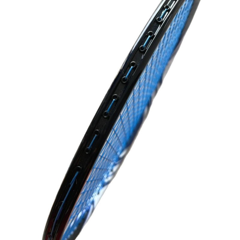 Mu qianli badminton reketa — okvir od punih karbonskih vlakana (težina 95–100 g; direktan udarac; blago tvrđi; pogodno za badminton i tenis)