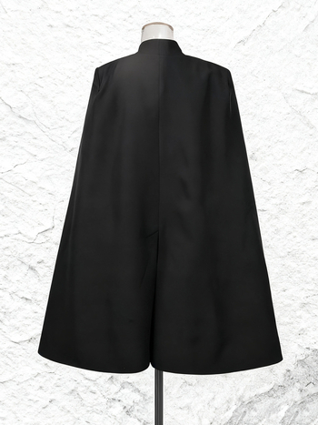 Blazer s Cape stilom i V-izrezom, uska linija, poliester, jesen 2025