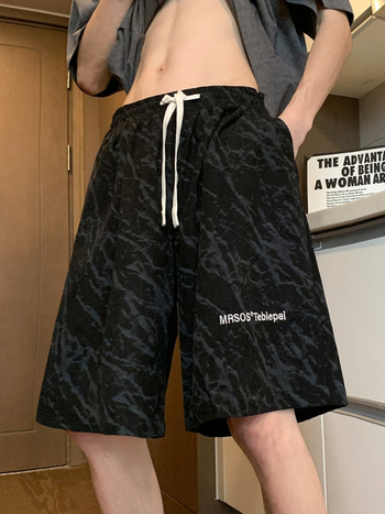 Muške casual kratke hlače do koljena, labav pojas, vezivanje na struku, poliester, veliki cvjetni uzorak