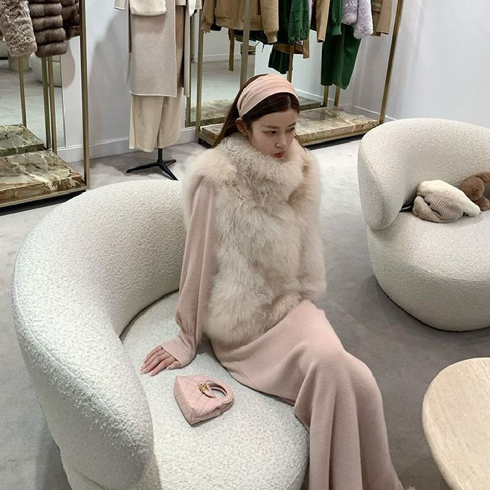 Chanel stil bezrukavnog prsluka, kratka duljina, polu-visoki ovratnik, poliester tkanina