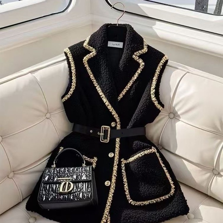 Ženska vesta | Polo ovratnik, chenille tkanina, spandex <30%, proljeće 2025