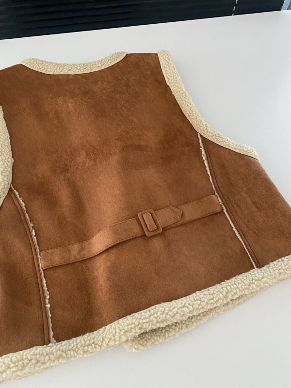 GAGD vestă fără mâneci din lână de miel pentru femei, croială lejeră, guler rotund, nasturi pe un singur rând, colecția de iarnă 2025