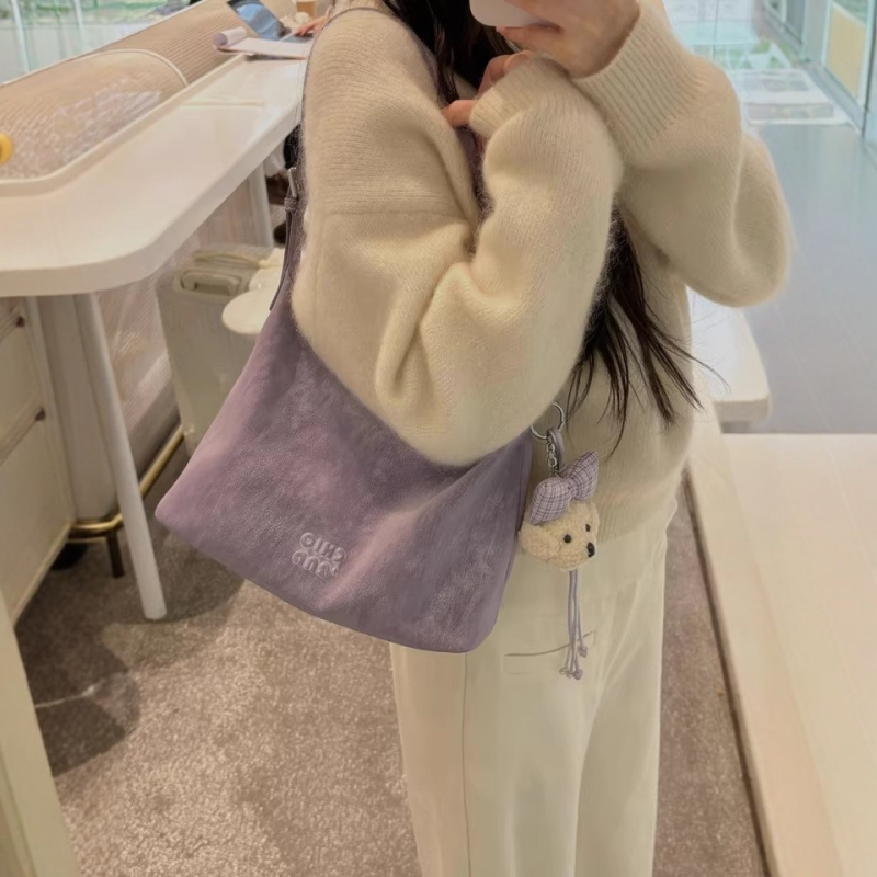 Ženska tote torba od sintetičke kože, srednje veličine, casual hobó crossbody s jednom remenom