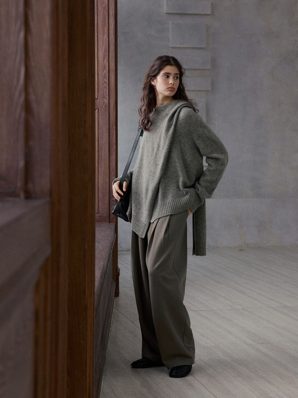 Vuneni pulover s ovratnikom-šalom, nepravilnog dizajna, dugih rukava, elegantan gradski stil