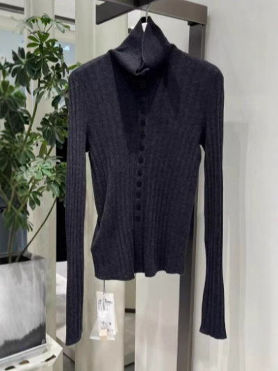 Ženski vuneni pleteni kardigan, mješavina ovčje vune i poliestera (30-50% vune), visok ovratnik, dugi rukavi, zima 2025, elegantan gradski stil