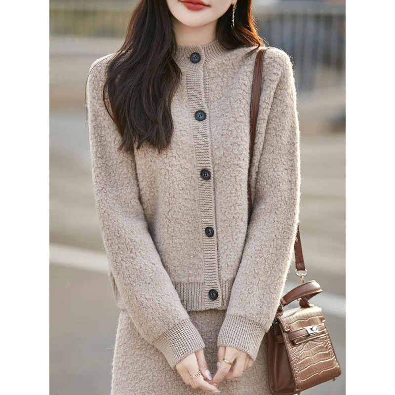 Ženski kardigan od poliesterske pletenine, okrugli izrez, dugi rukavi, elegantan gradski stil