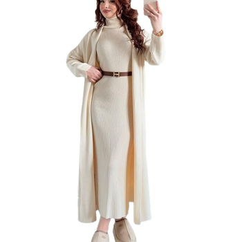 Dvodjelni set pulovera od poliester, uski kroj, visoki ovratnik, dugi rukavi