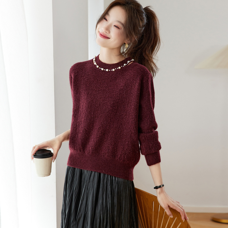 Džemper s okruglim izrezom i ukrasima od perli, slobodan kroj, dugi rukavi, pleteni materijal