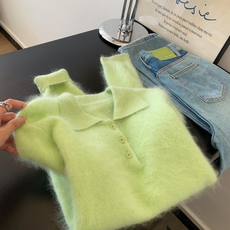 Nothing pulover s polo ovratnikom - vlakno od poliestera, 70–80% poliestera, dugi rukav, uobičajena debljina