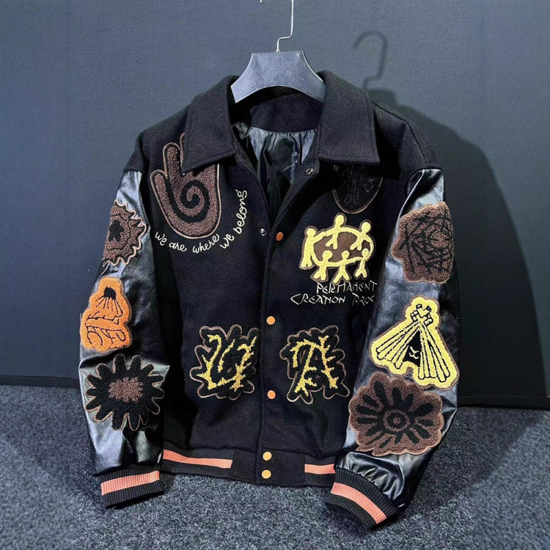 Baseball jakna, slobodan kroj, pamukasta tkanina, podstava od 100% pamuka, rever ovratnik, patchwork vezenje, urbani stil, jesen 2025