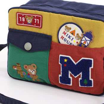 Platnena crossbody sportska torba – unisex, karikatura medvjedića i znak slova, kvadratni dizajn u boji, za vanjske sportske aktivnosti (ljeto 2023)