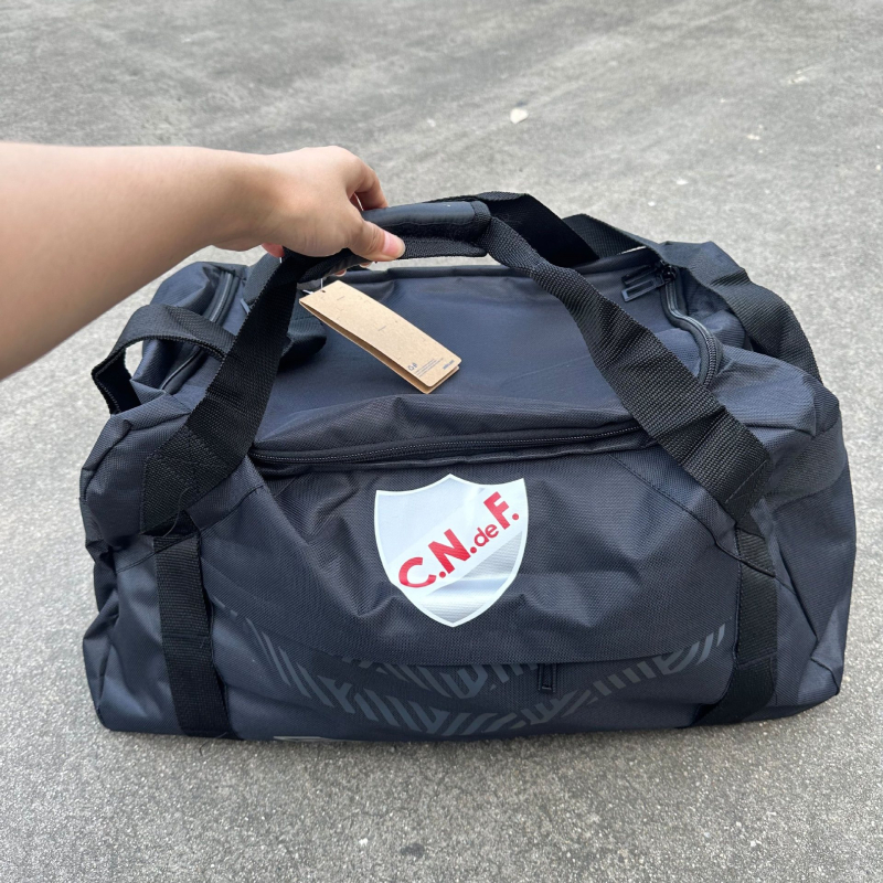 Unisex sportska torba s materijalom od svile s floralnim uzorkom, uzorak 69850, pogodna za zimske sportove na ledu i snijegu.
